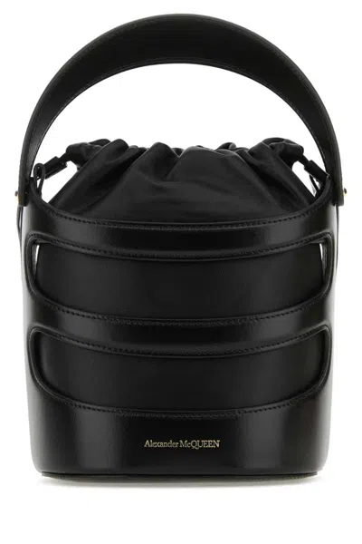 Alexander Mcqueen Women Black Leather The Rise Bucket Bag In Black