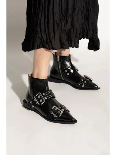 Ganni Feminine Buckle In Black