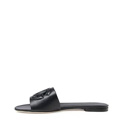 Dolce & Gabbana Dolce&gabbana Women Dg Logo Rubber Beachwear Sliders In Black