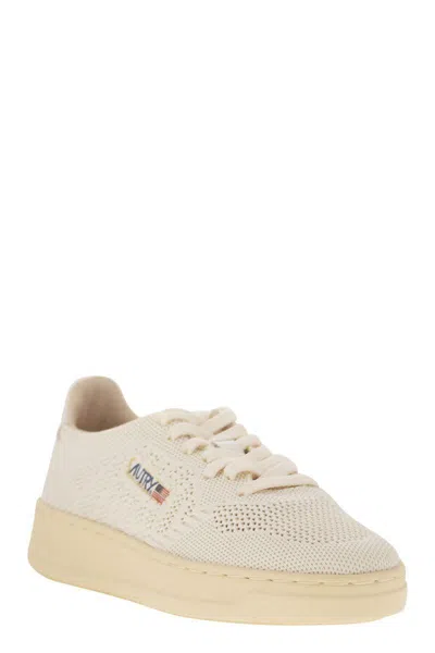Autry Easeknit - Perforated Fabric Trainers In Multi