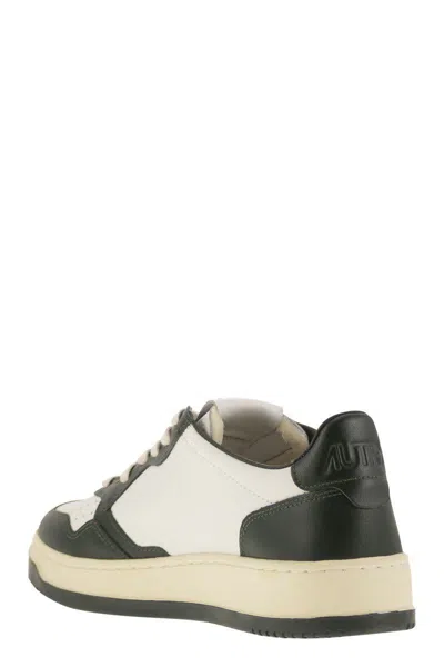 Autry Medalist Low Two Tone Sneakers In White And Mountain Green Leather In Black