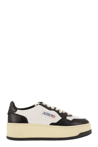 Autry Medalist Leather Platform Sneakers In Black