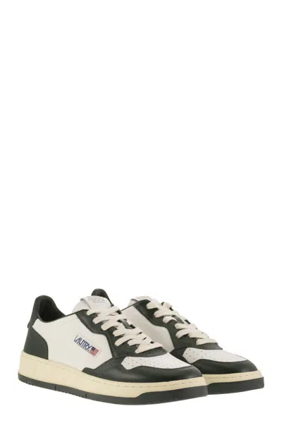 Autry Medalist Low Two Tone Sneakers In White And Mountain Green Leather In Black