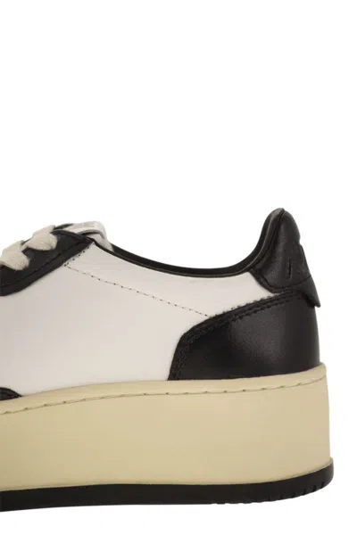 Autry Medalist Leather Platform Sneakers In Black
