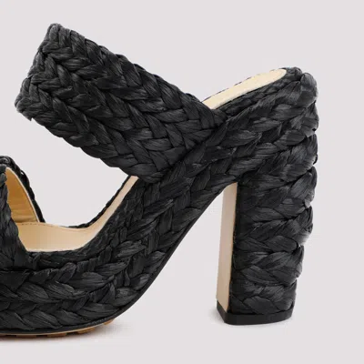 Bottega Veneta Black Raffia Heels In Black