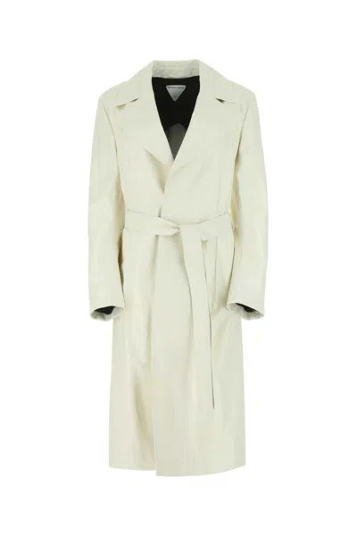 Bottega Veneta Women Ivory Leather Coat In Neutral