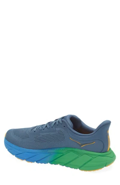 Hoka Arahi 7 Running Shoe