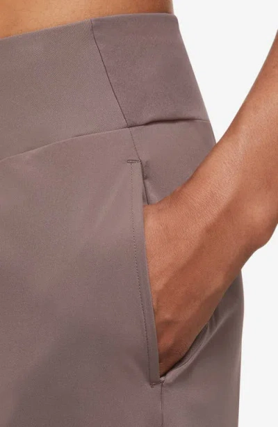 Nike Dri-fit Bliss Mid-rise 7/8 Joggers