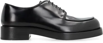 Prada Lace-up Shoes In Patent Leather In Black
