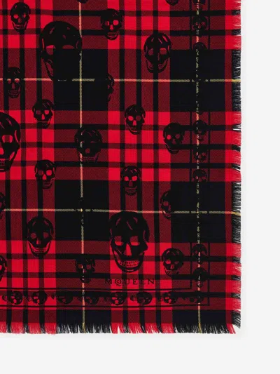Alexander Mcqueen Tartan Skull Frayed-edge Scarf In Black