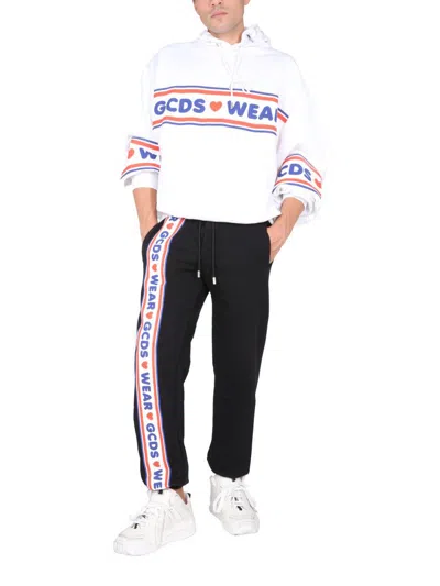 Gcds Logo Hooded Sweatshirt In White