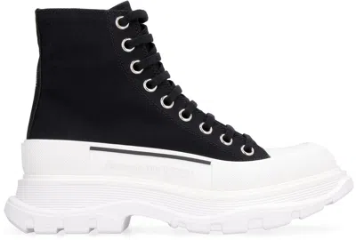 Alexander Mcqueen Tread Slick Lace-up Ankle Boots In Black