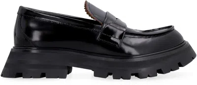 Alexander Mcqueen Brushed Leather Wander Loafers In Black