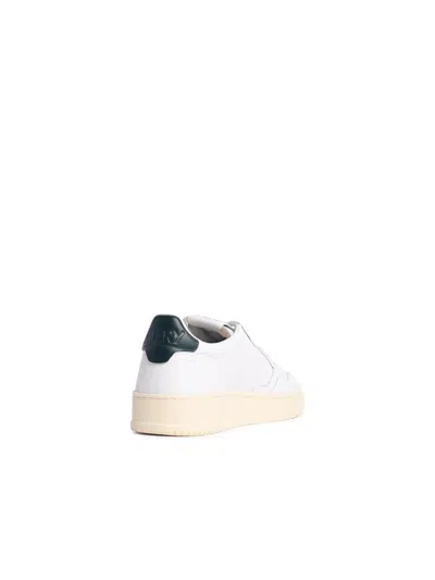 Autry Medalist Sneakers In White And Blue Leather In White