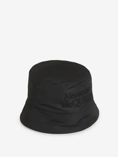 Alexander Mcqueen Logo Fisherman Bucket Hat In Black