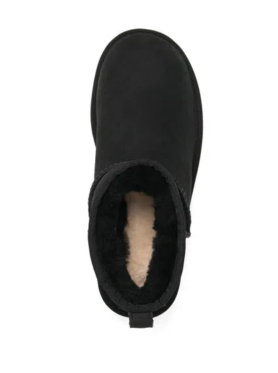 Ugg Round-headed Flat-bottomed Short Boots In Black