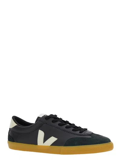 Veja Volley Black Sneaker With Side Logo And Lettering Logo On The Heel In Organic Cotton Unisex In Black