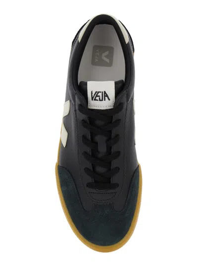 Veja Volley Black Sneaker With Side Logo And Lettering Logo On The Heel In Organic Cotton Unisex In Black