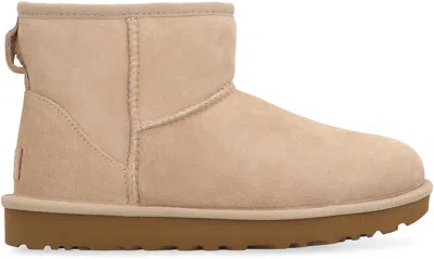 Ugg Slip-on Beige Boots With Suede Upper In Brown