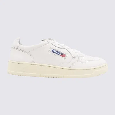 Autry Medalist Sneakers In White Leather In White
