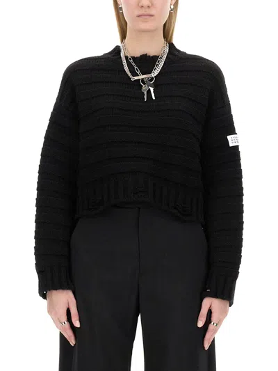 Mm6 Maison Margiela Mm6 By Maison Margiela Textured Knit Cropped Sweater In Black