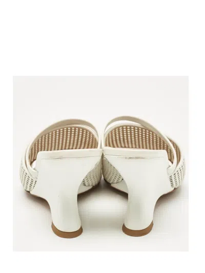 Pre-owned Malone Souliers 80mm Leather Heeled Mules In White