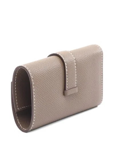 Pre-owned Hermes 2020 Bearn Keycase In Brown