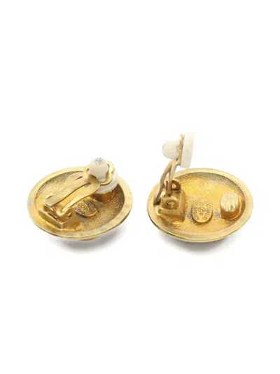 Pre-owned Chanel 1986-1988 Coco Mark Clip-on Earrings In Gold
