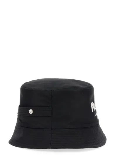 Alexander Mcqueen Men's Bucket Hat In Black