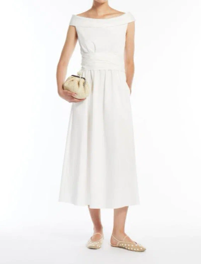 Weekend Signature Dresses In White