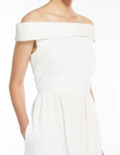 Weekend Signature Dresses In White