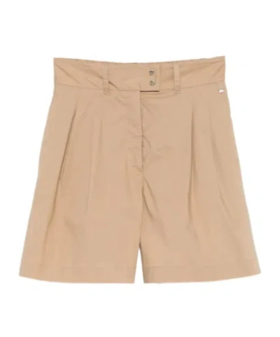 Herno Belt Loop Shorts In Neutral