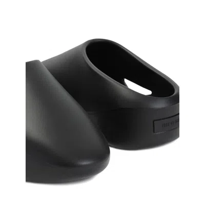 Fear Of God Runner Eva Rubber Slippers In Black