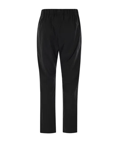 Herno Resort Trousers In Pleated Jersey In Black