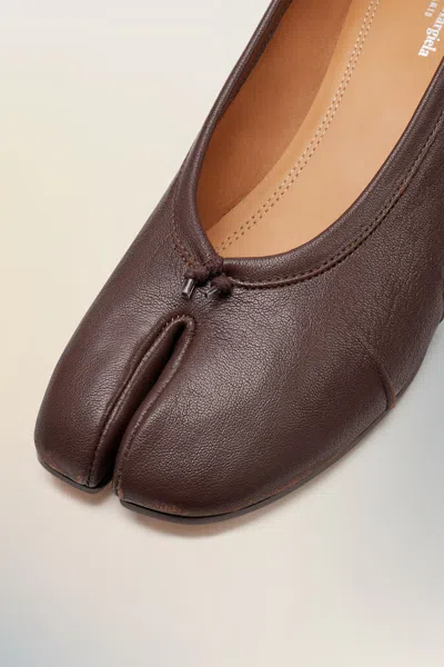 Maison Margiela Tabi Ballet Flats In Viola Suede In Animal Print