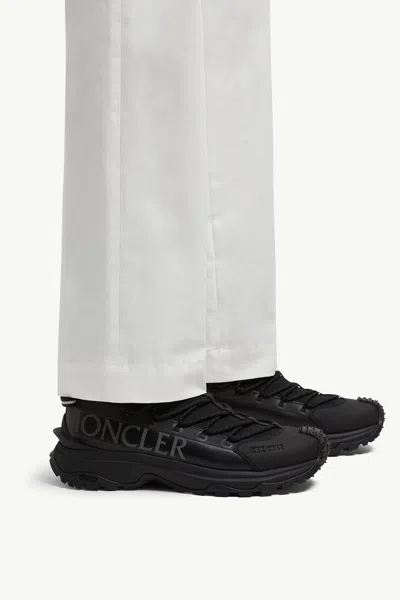 Moncler Trailgrip Lite2 Low Top Sneakers In Black