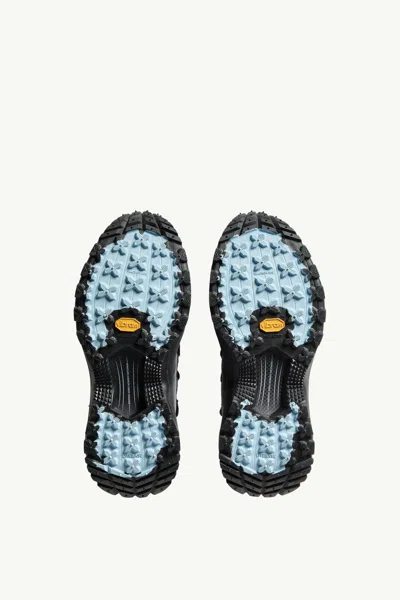 Moncler Trailgrip Lite2 Low Top Sneakers In Black