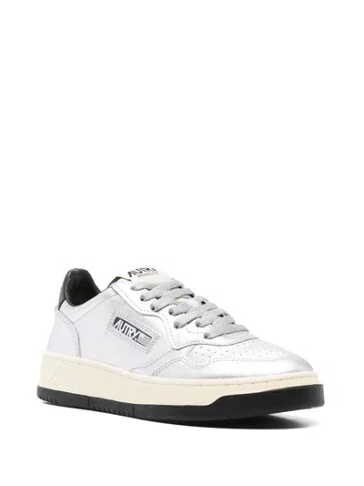 Autry Sneaker Medalist In Silver Leather In White