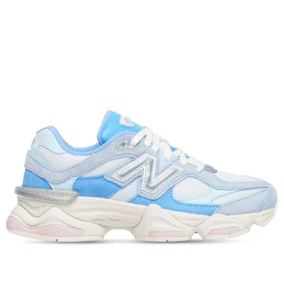 New Balance Womens  9060 In Blue