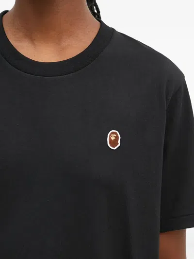 A Bathing Ape Logo-appliqué T-shirt In Black