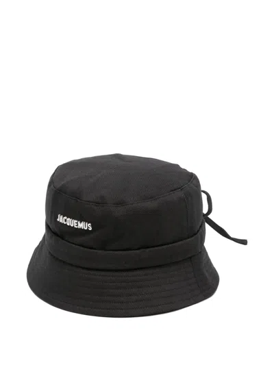 Jacquemus Le Bob Gadjo Drawstring Bucket Hat In Black