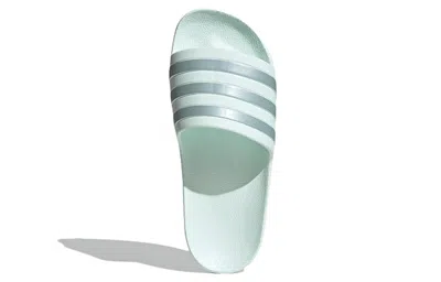 Adidas Originals (wmns) Adidas Adilette Aqua 'light Green'