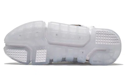 Li-ning (wmns)  Essence 2 Futuristic No Boundry In White