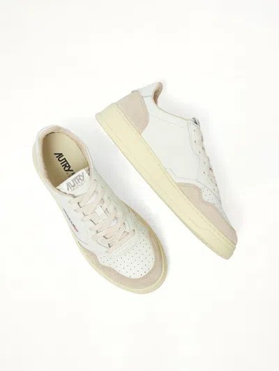 Autry Men's Medalist Low Sneakers In White