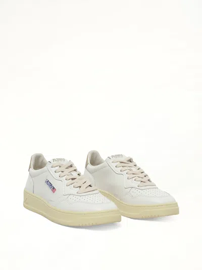 Autry Women's Medalist Low Sneakers