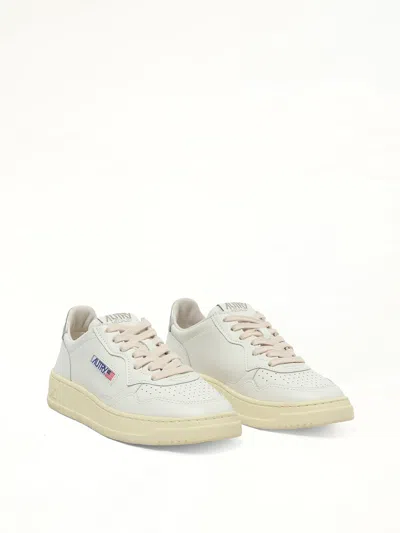 Autry Women's Medalist Low Sneakers
