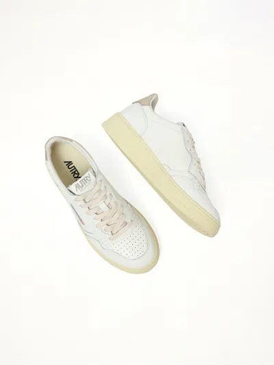 Autry Women's Medalist Low Sneakers