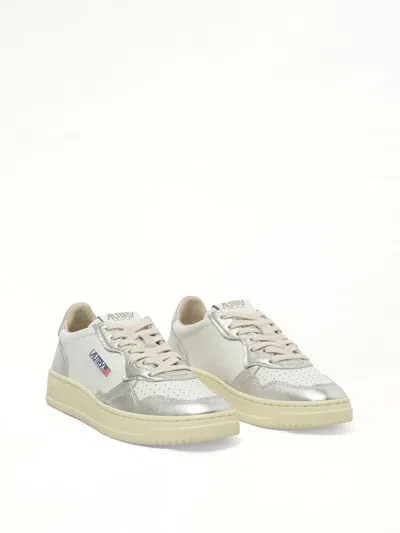 Autry Women's Medalist Low Bicolour Sneakers