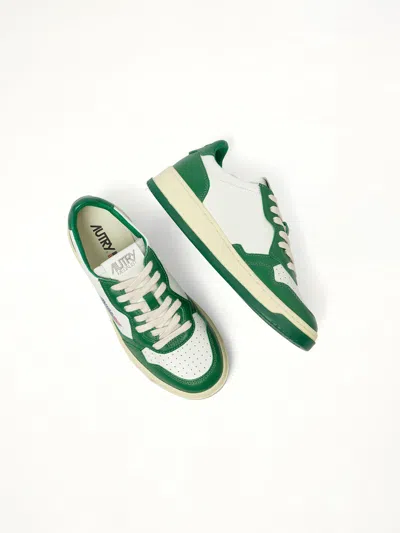 Autry Women's Medalist Low Bicolour Sneakers