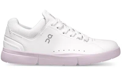 On Running The Roger Advantage Sneaker In Multi